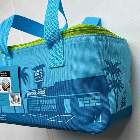 Trader Joe's Blue Cooler& Tote Bag Set - Picture 8 of 10